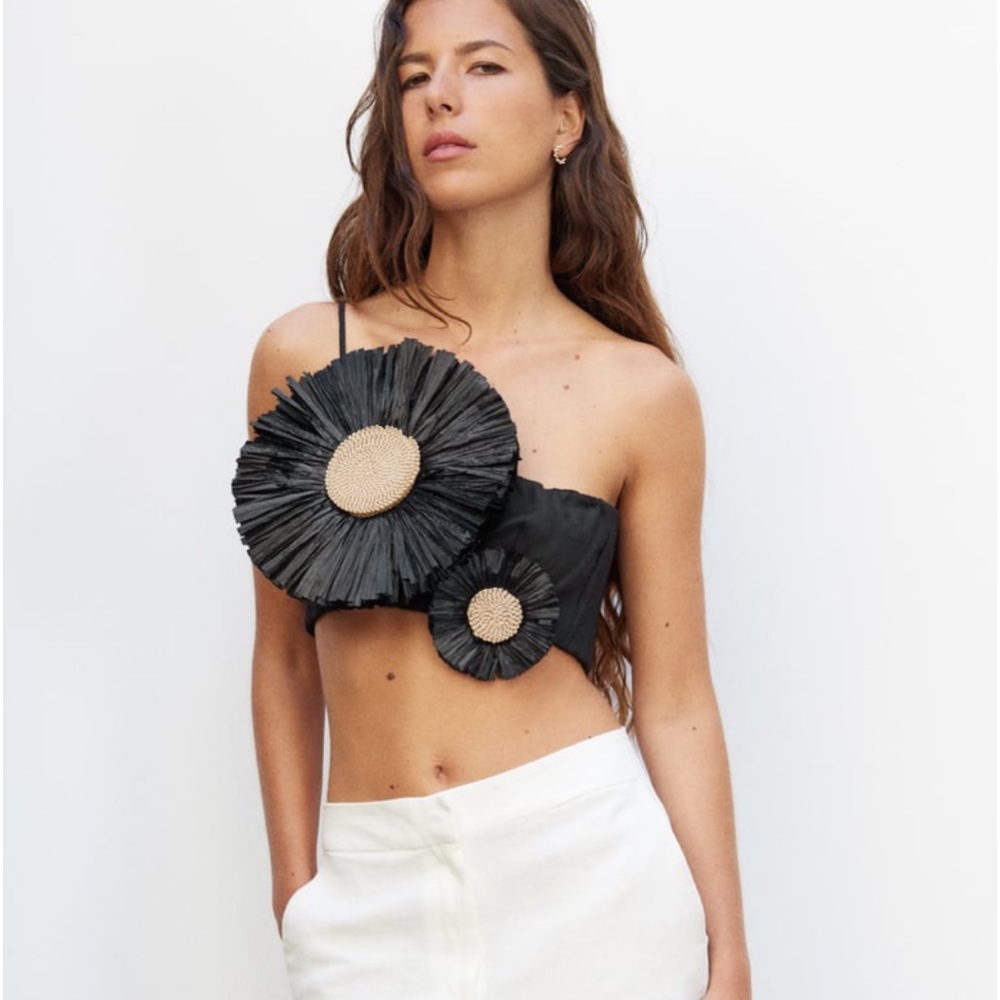 Zara linen blend raffia flower handmade top - Picture 2 of 8